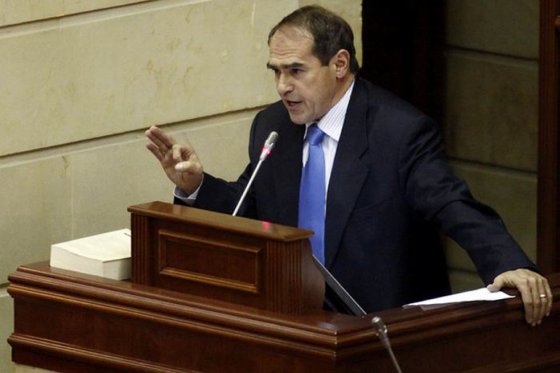 El representante denunciado, Jaime Buenahora Febres.