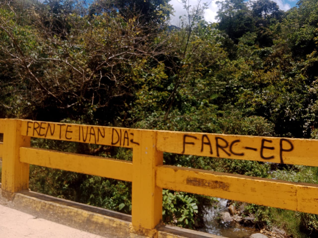 Denuncian amenazas a líderes en Caquetá en panfleto con logos de disidencias