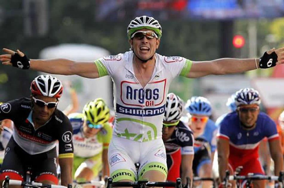 Rigoberto Urán, segundo en el Giro de Italia, tras la quinta etapa