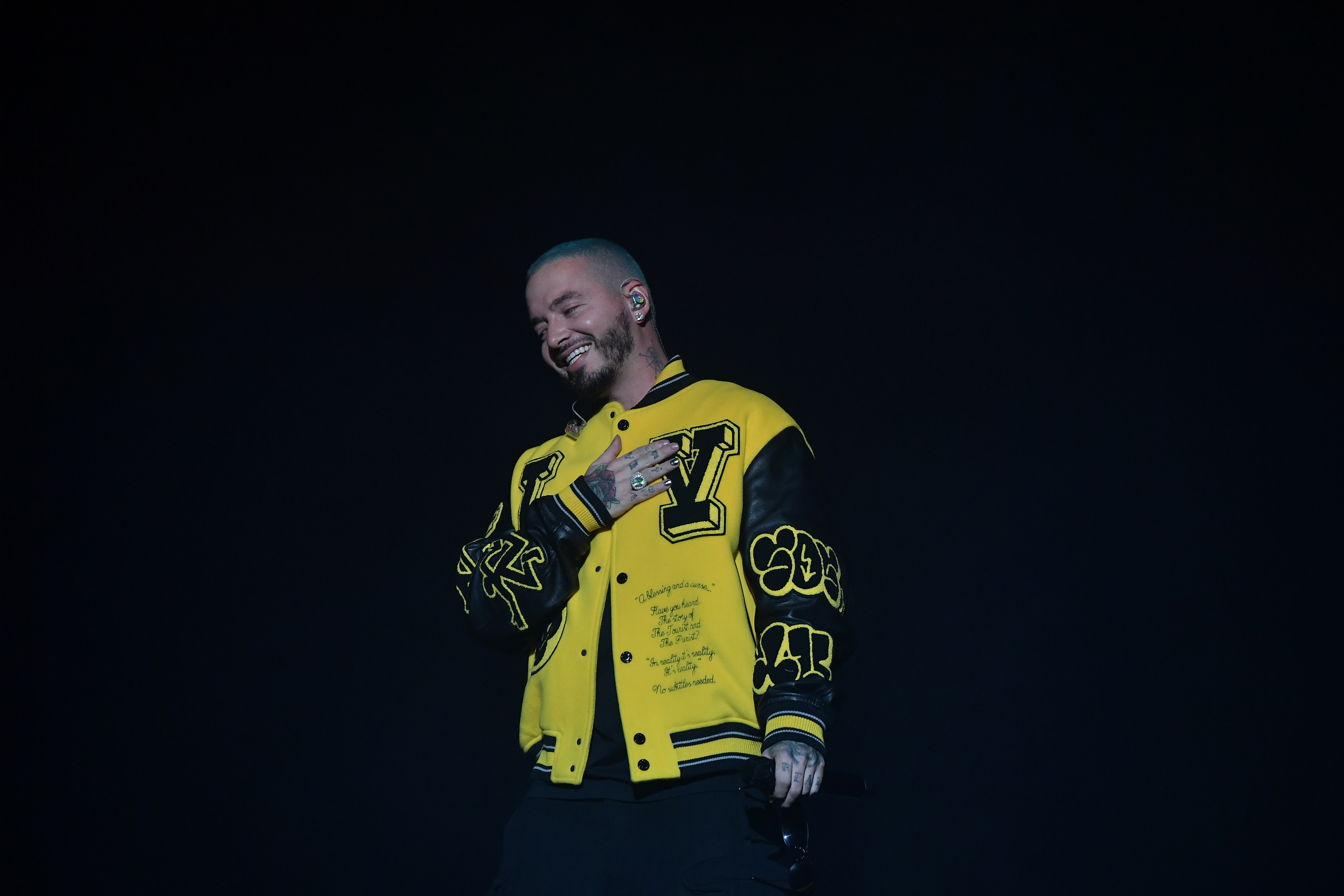 J Balvin confirma su regreso a la música y anuncia nuevos lanzamientos