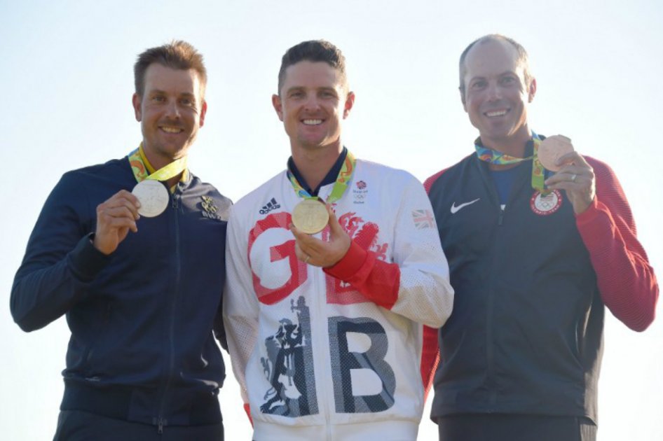 El sueco Henrik Stenson (plata), el británico Justin Rose (oro) y el estadounidense Matt Kuchar (Bronce). / AFP