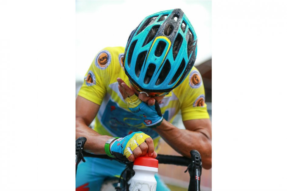 Miguel Ángel López perdió el liderato del Tour de Langkawi. Foto: Tour de Langkawi