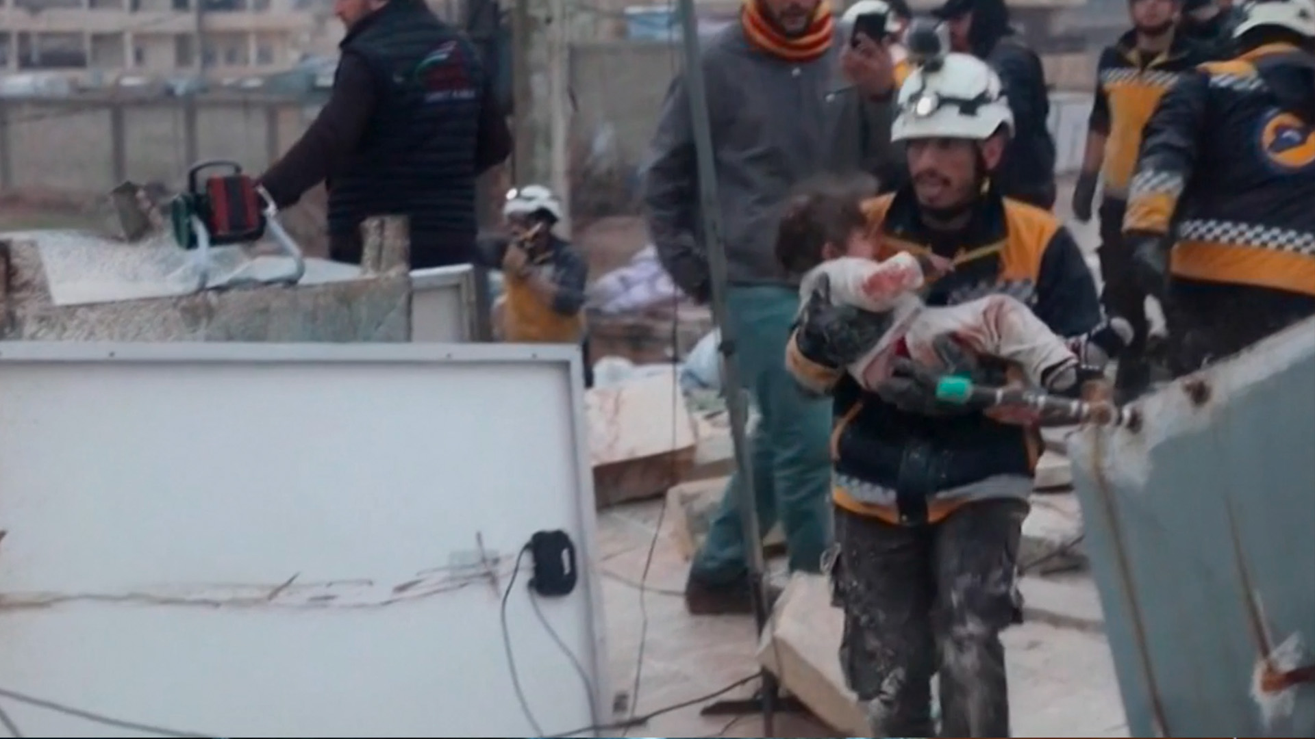 Terremoto en Turquía y Siria: rescates de menores de edad en medio de la tragedia