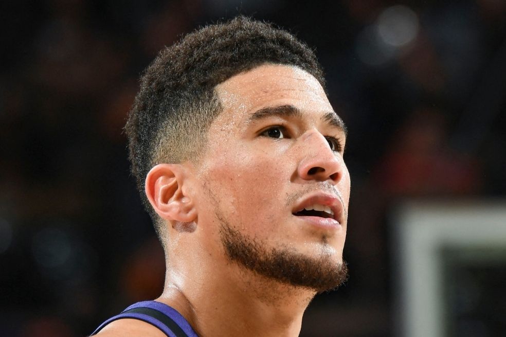 Booker, desatado, lideró a los Suns a su segunda victoria en la final de la NBA