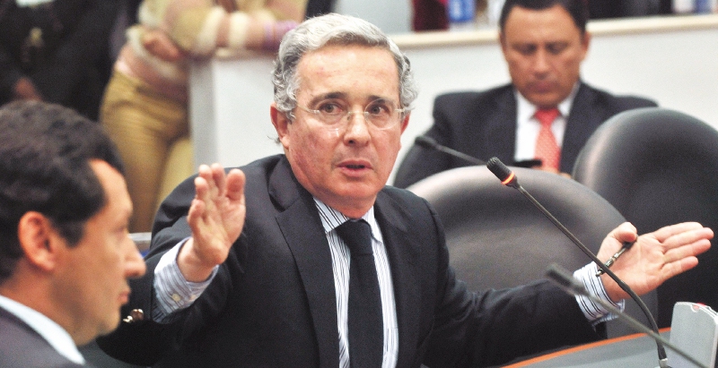 “Estamos ante unos hechos que ponen dudas sobre el panorama electoral”: Uribe