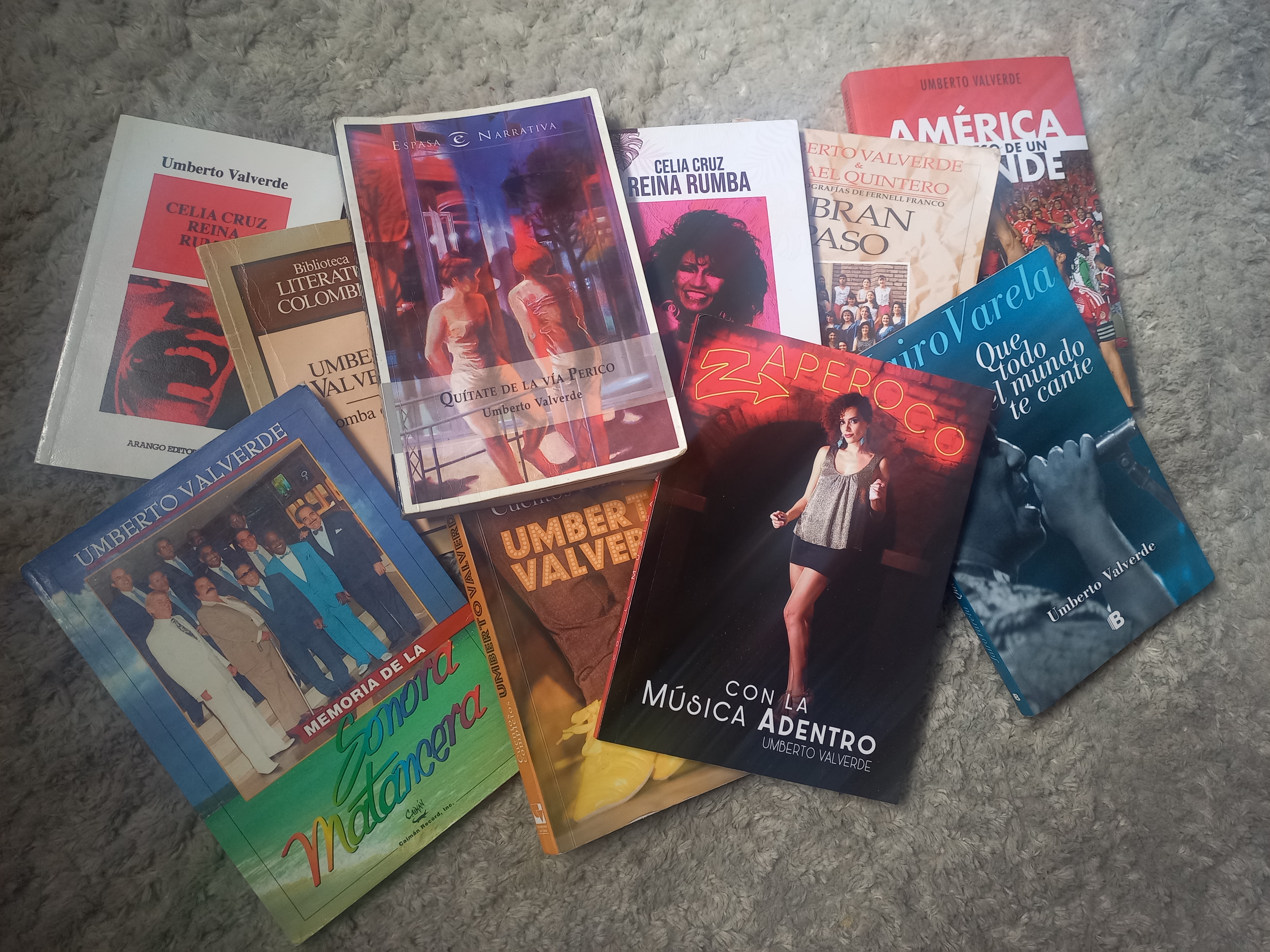 Libros escritos por Umberto Valverde.