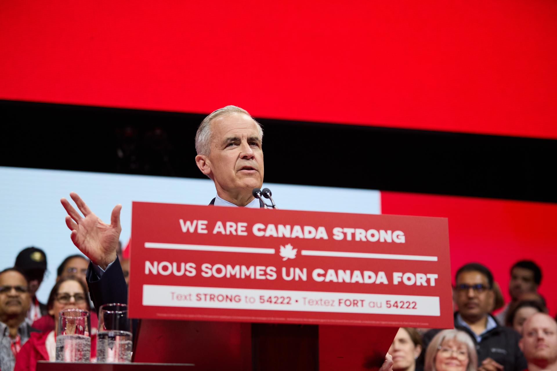 OTTAWA (Canada), 29/04/2025.- Canadian Prime Minister Mark Carney delivers remarks to supporters at the Liberal Party election night event in Ottawa, Ontario, Canada, 28 April 2025. Carney was elected prime minister after Canadians went to the polls earlier in the day. (Elecciones) EFE/EPA/ERIC REID