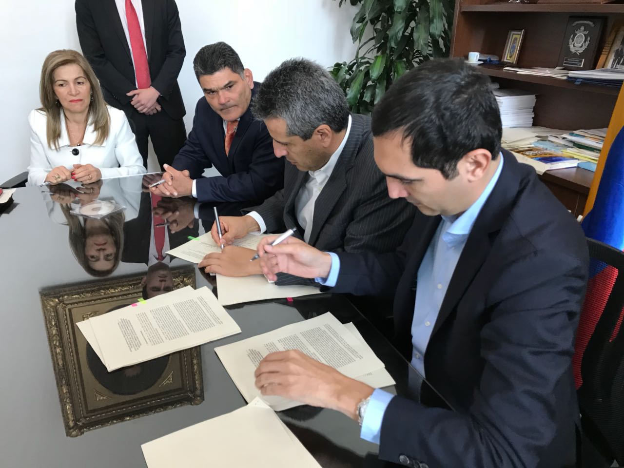 Cinco claves de la reforma a la Ley de Habeas Data, que regula los reportes a las Centrales de Riesgo