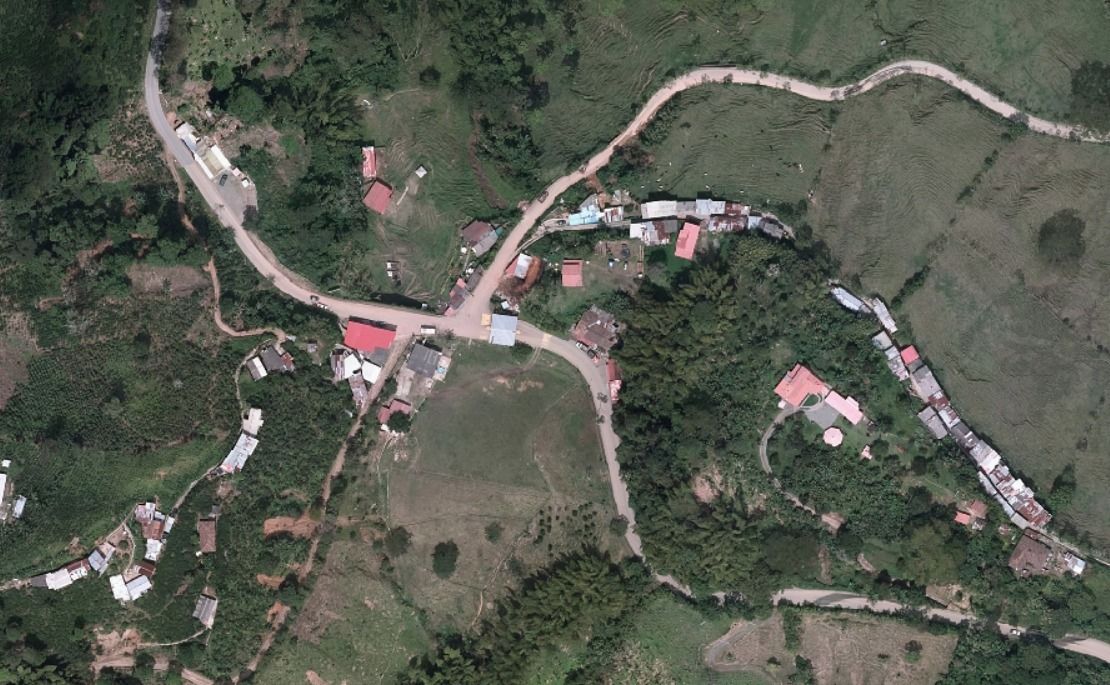 Habitantes de zona rural de Manizales piden solución definitiva por derrumbes