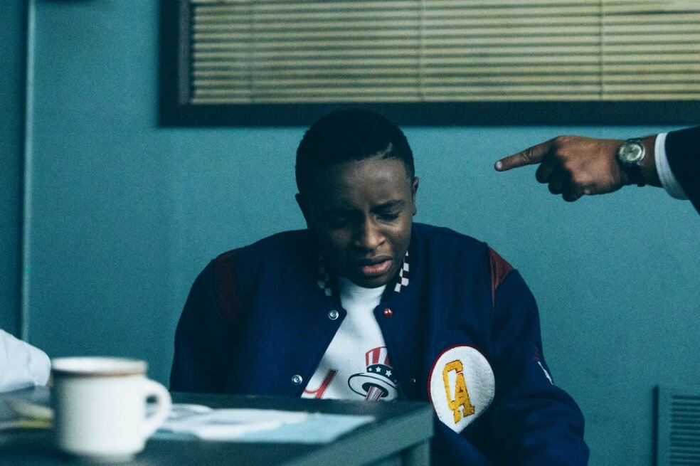 Demandan a Netflix por el interrogatorio de la serie «Así nos ven»