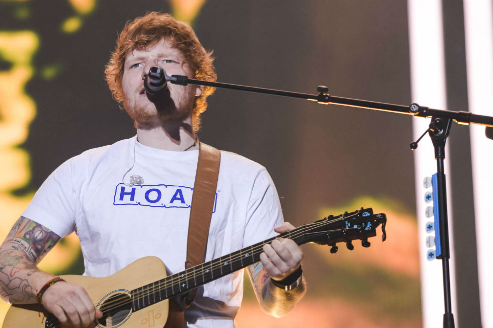 Policía de la India suspende presentación callejera de Ed Sheeran (video)