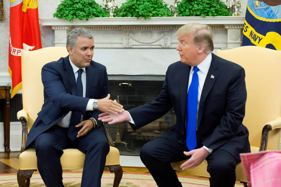 Trump le insinúa a Duque que Colombia va atrasada en erradicación de coca