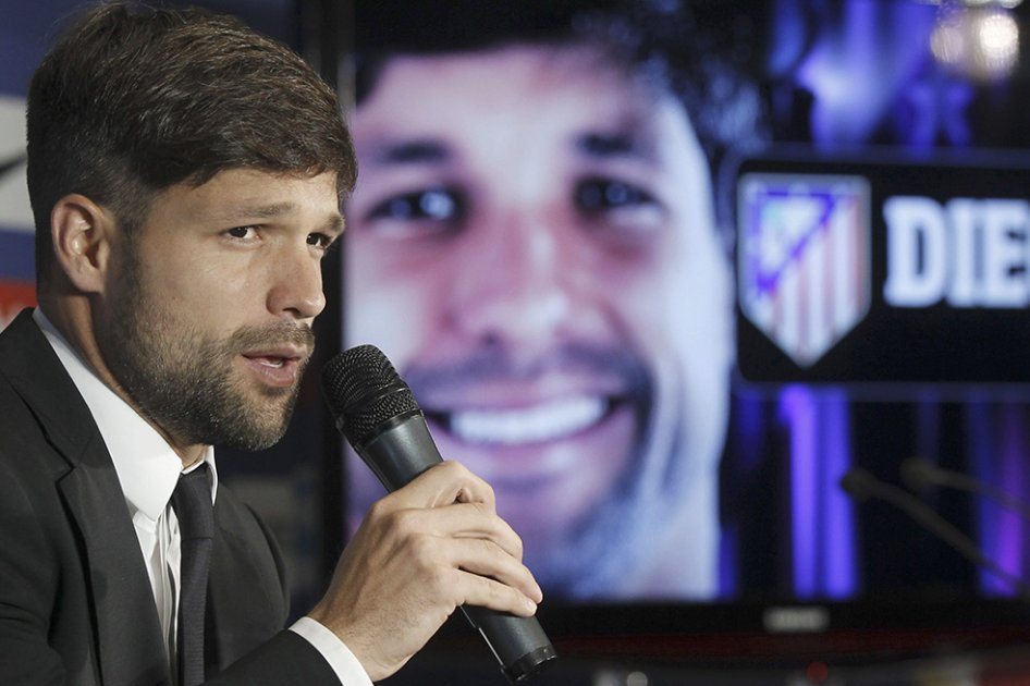Diego fue presentado como nuevo refuerzo del Atlético de Madrid