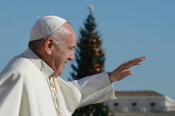 Papa aboga por la ‘no violencia’ para conseguir la paz