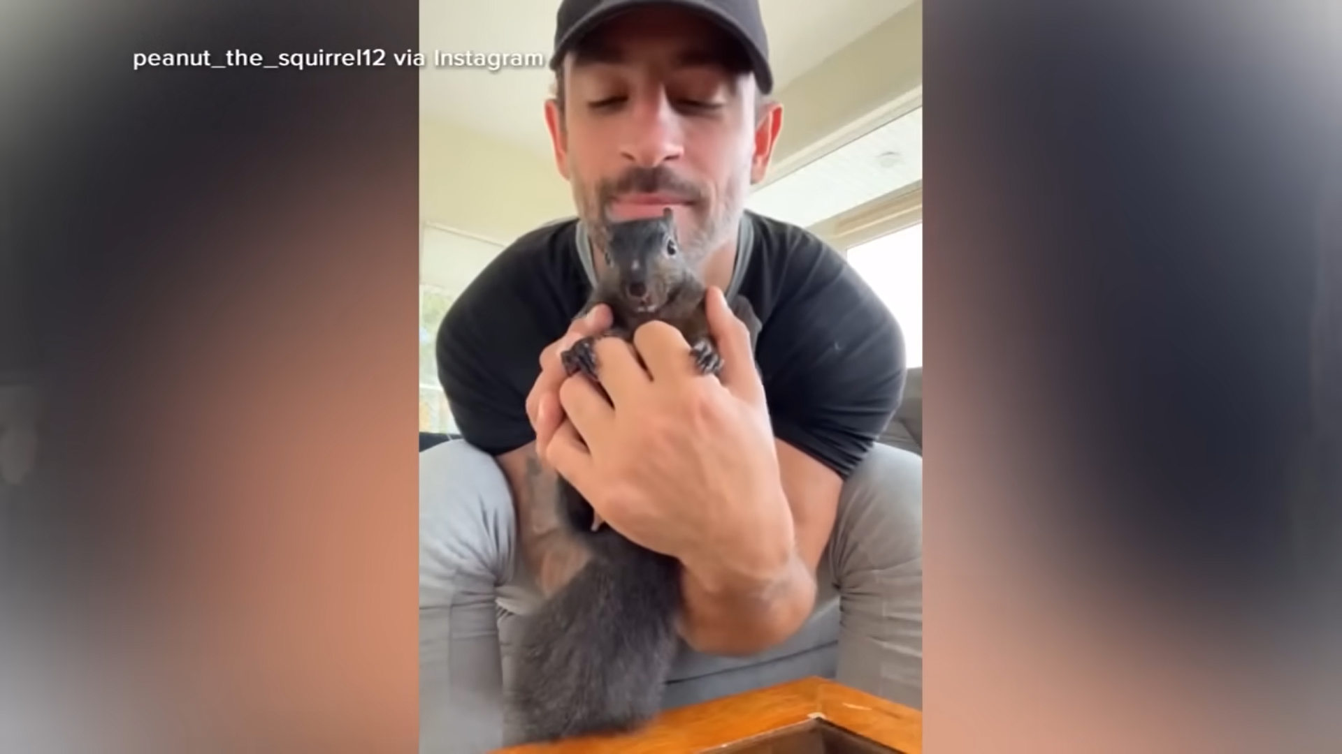 Peanut y Mark Longo.