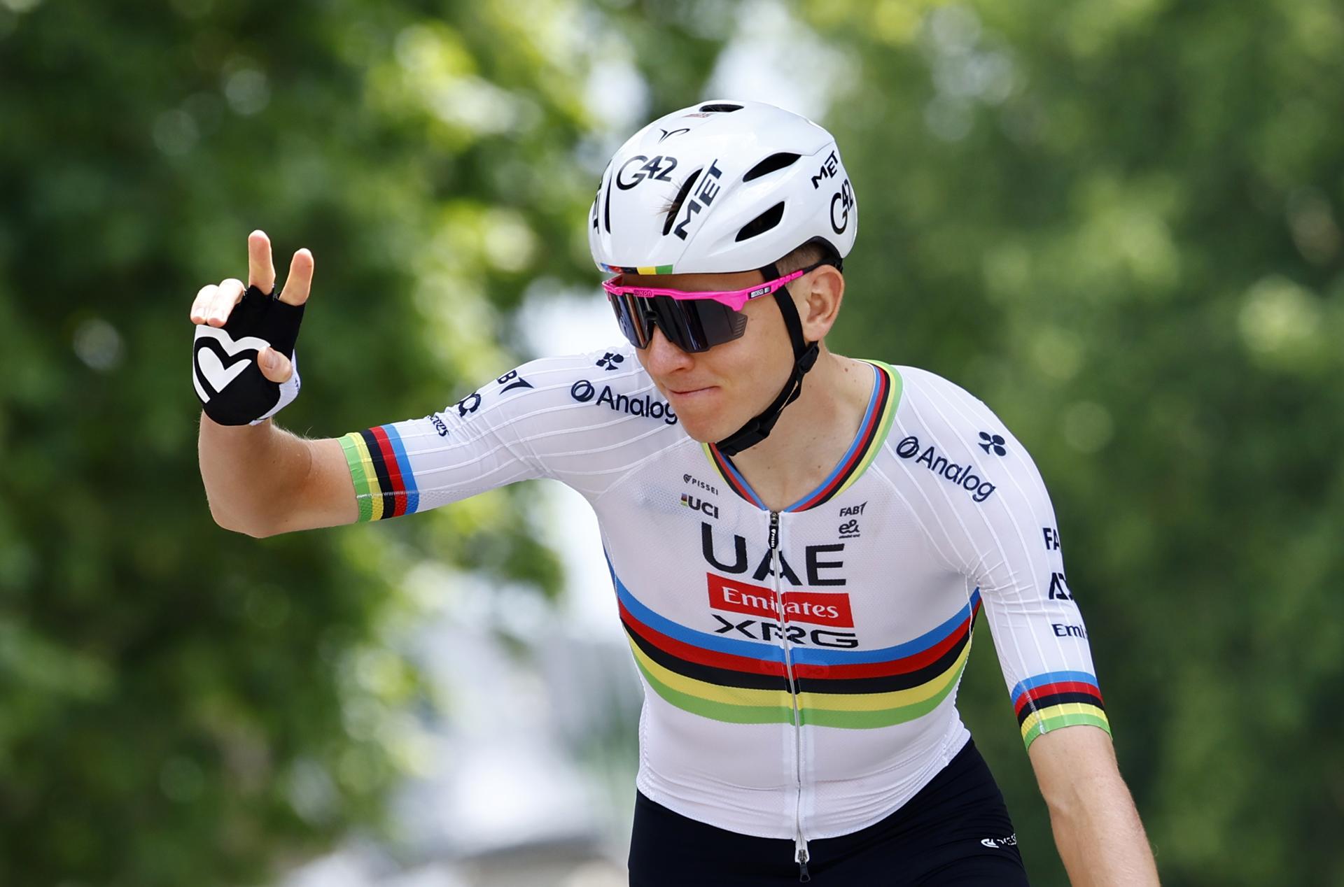 Pogacar se impuso en la etapa 4 del Tour y llegó a 100 victorias como profesional