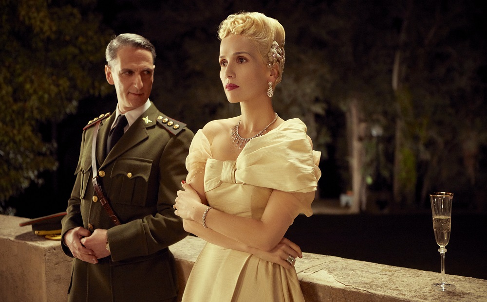 ‘Santa Evita’, la nueva serie producida por Salma Hayek