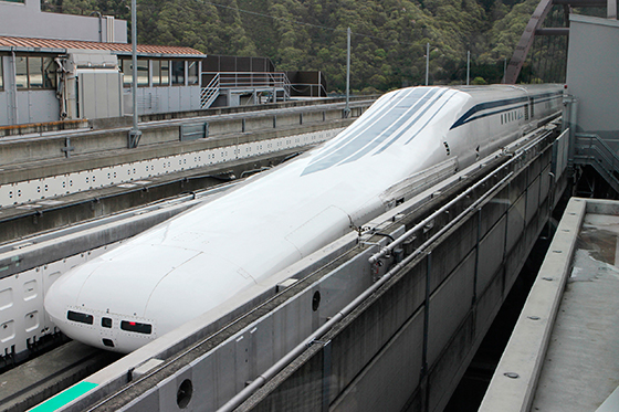 Maglev, el tren que vuela