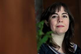 Mercedes Cebrián: «La relación con nuestros móviles habla de cosas profundas»
