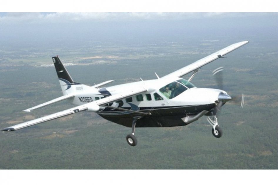 Avionetas confiscadas a narcotraficantes en Bolivia son utilizadas como ambulancias aéreas