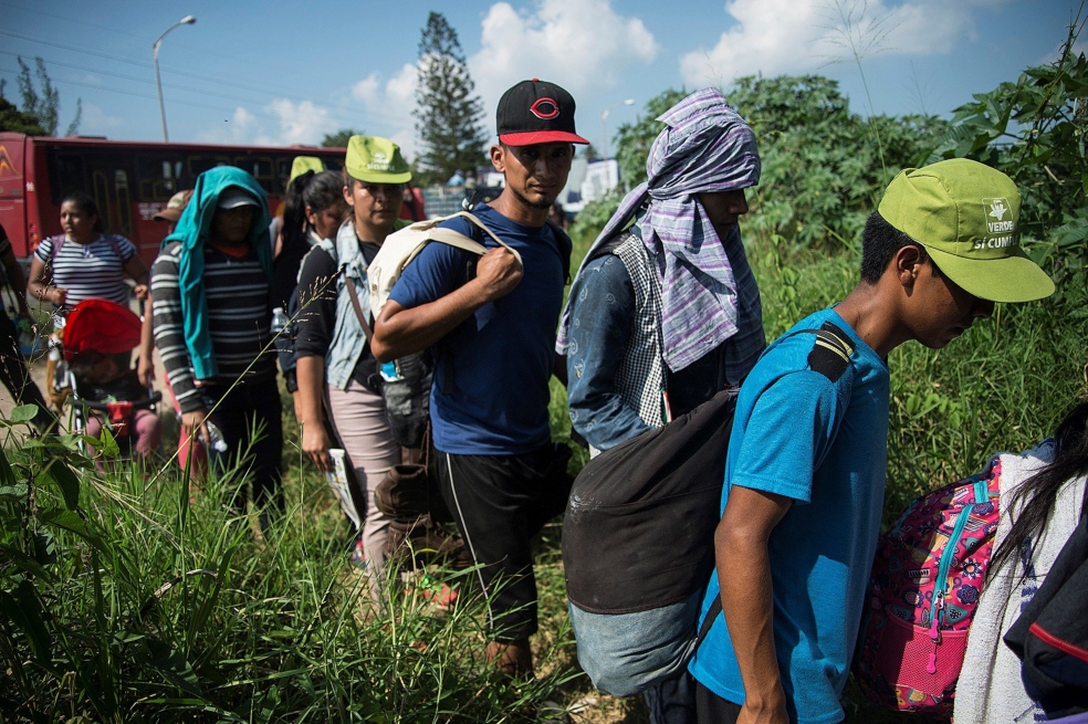 Policía rescata a 159 migrantes centroamericanos cautivos en el centro de México