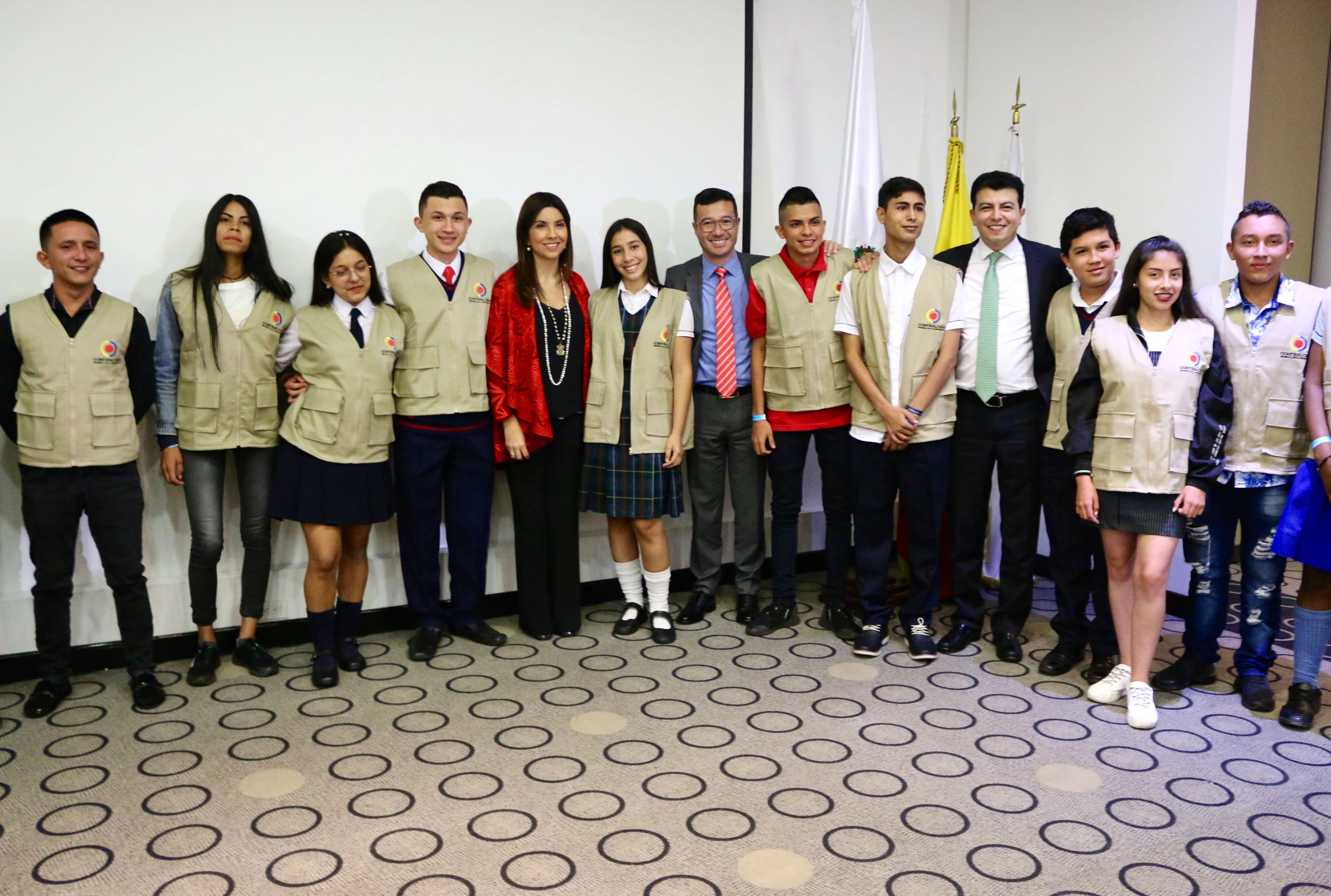Se activa en Bogotá la «Red de Contralores Estudiantiles» para vigilar el PAE en los colegios