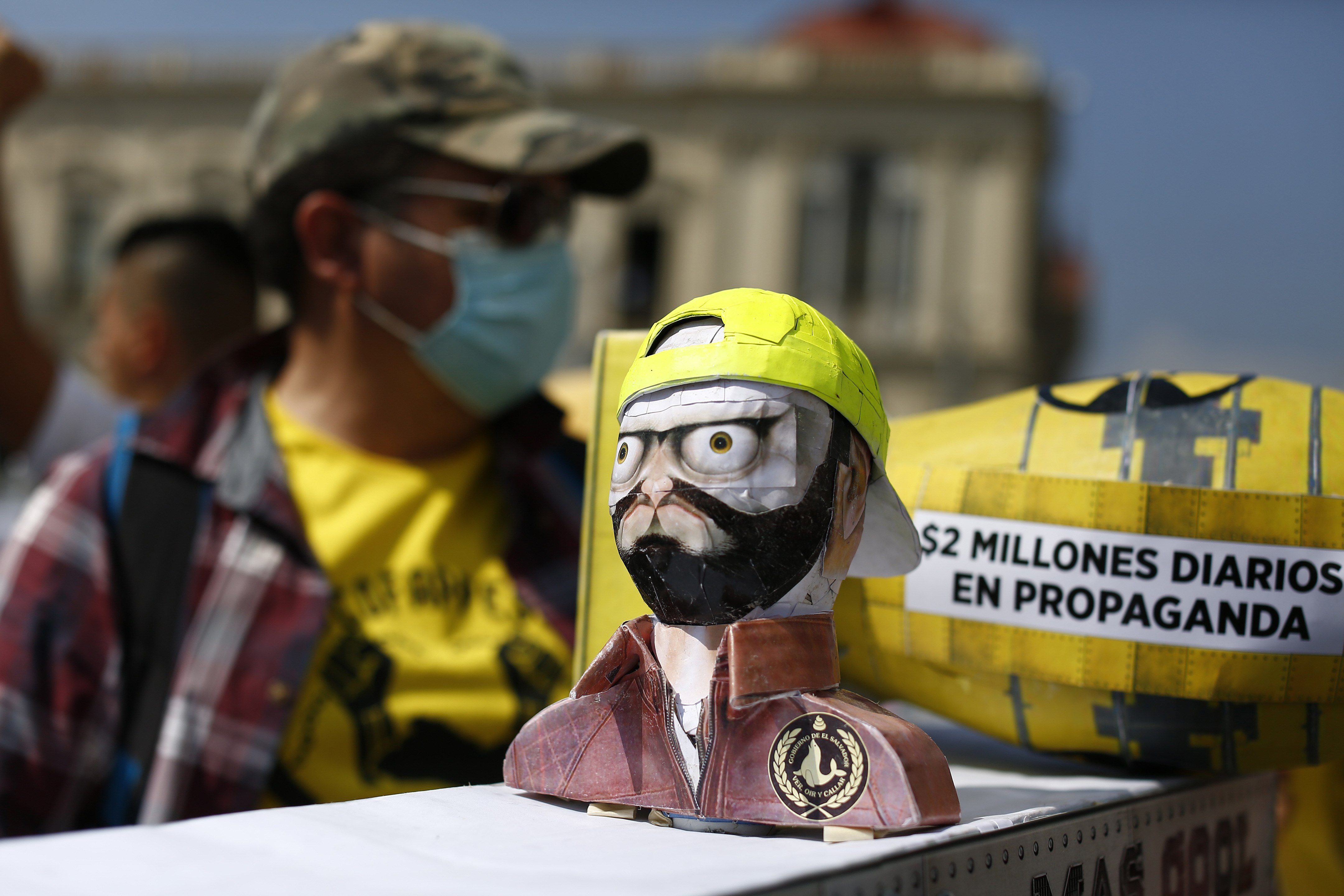 Protestas contra campaña de reelección de Nayib Bukele en El Salvador