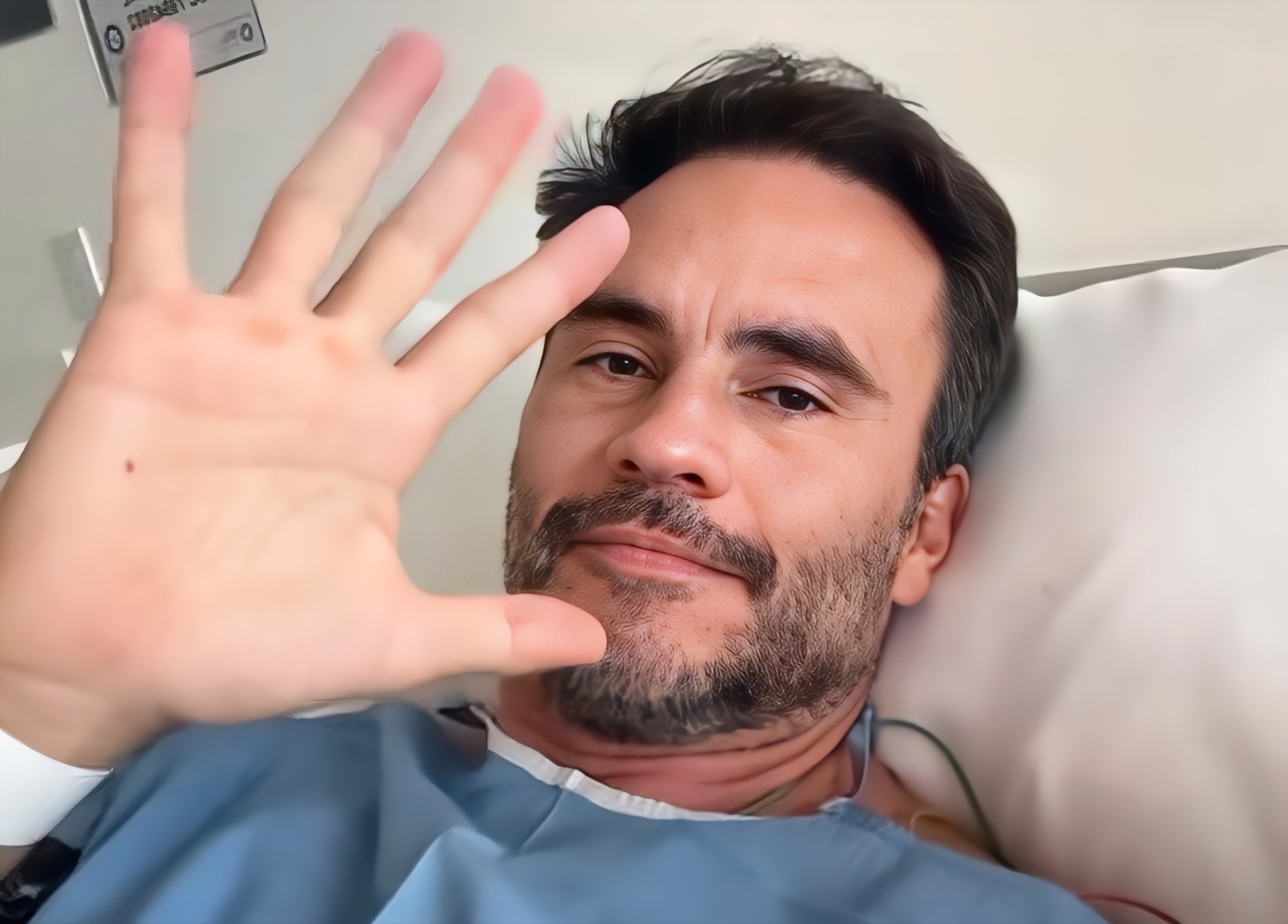 Juan Pablo Raba permanece hospitalizado por problemas de salud. Esto se sabe