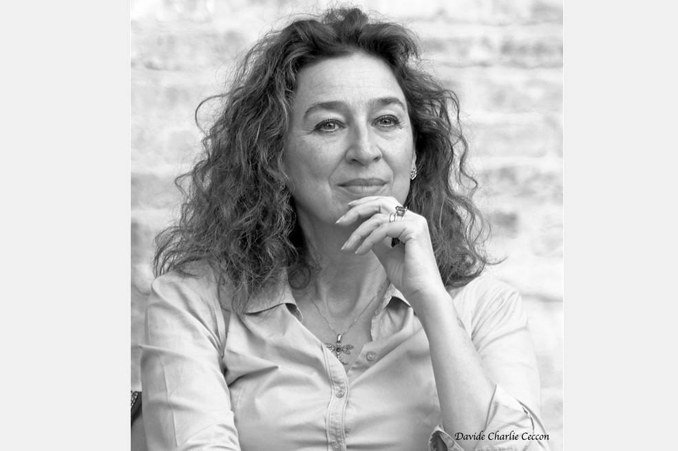 Nardi, caricaturista satírica italiana, ganadora del Word Press Cartoon.