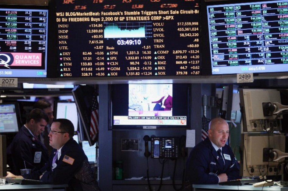 Wall Street vuelve a marcar un récord al alza por octava jornada seguida