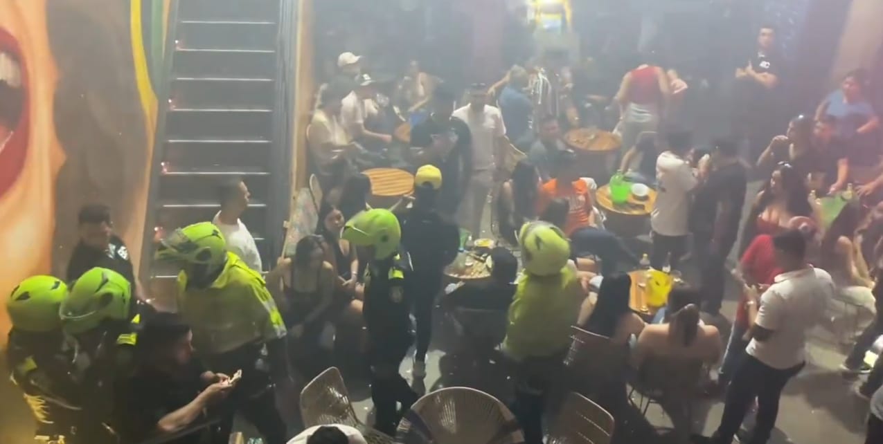 Sellan bar en “Cuadra Play”, Bucaramanga, donde encontraron menor de edad y drogas