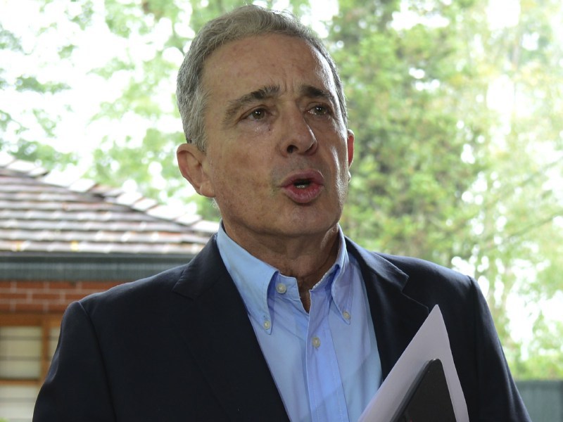 Caso Uribe: ¿Quién es la jueza que estudiará si precluye o no el expediente?