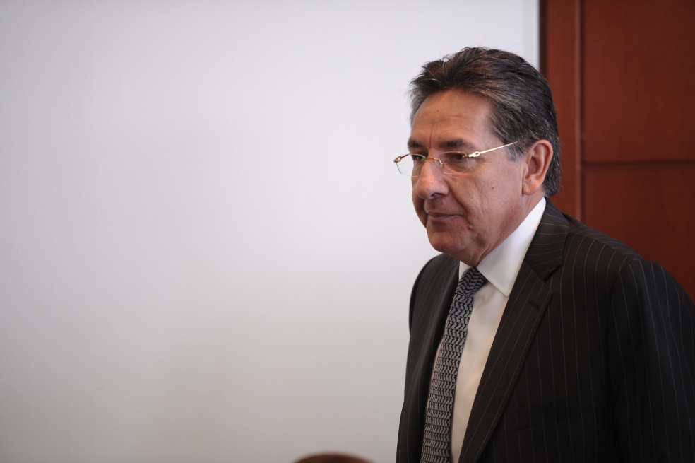 Fiscal entregó a la JEP pruebas que vincularían a Santrich con narcotráfico