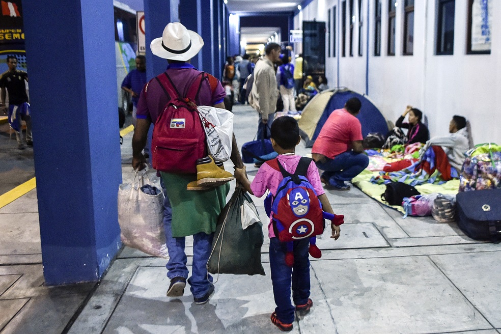 Los niños venezolanos dejados atrás por la crisis