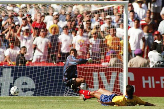 Andrés Escobar, homenajeado previo a duelo inaugural de la Copa América