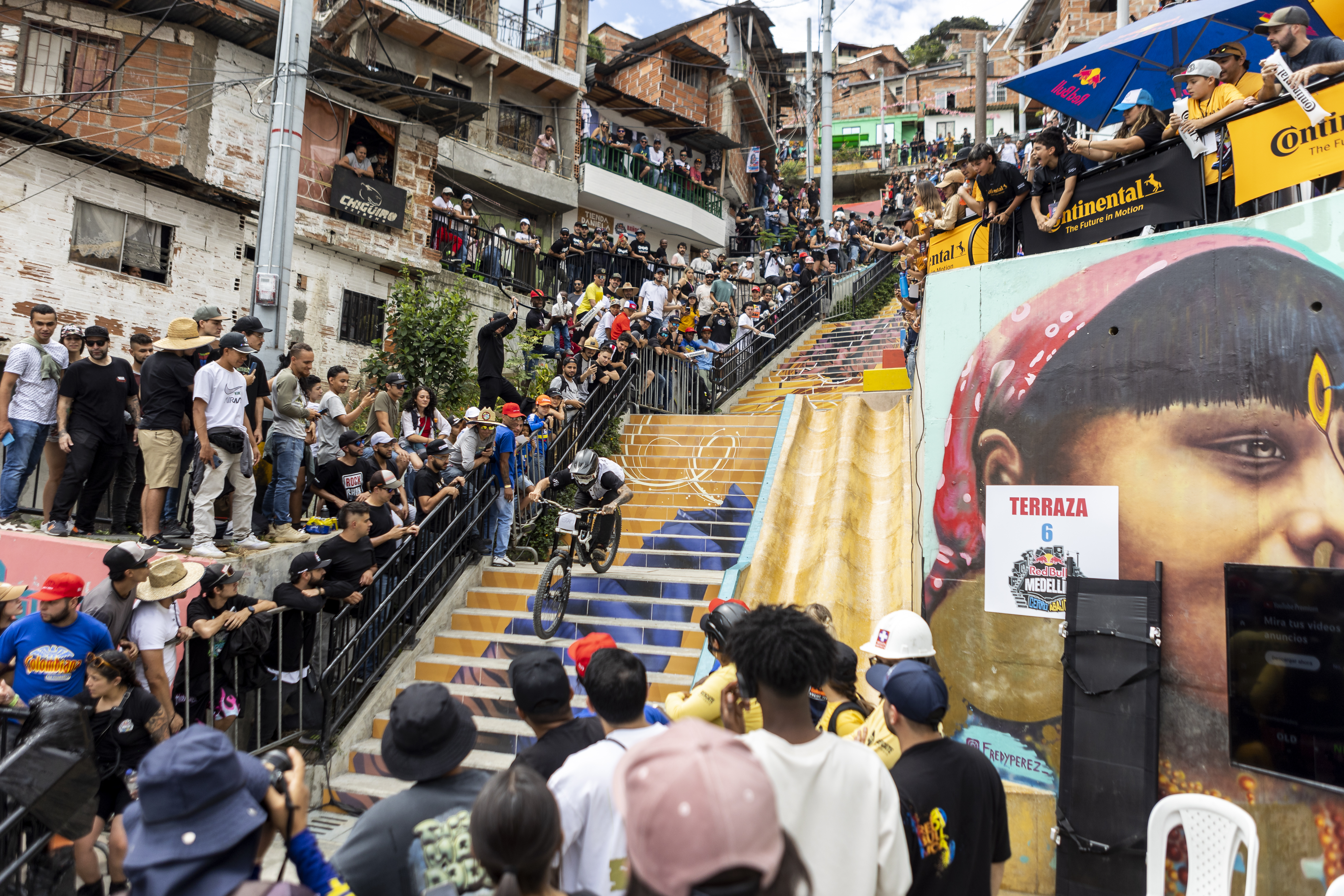 Downhill en Comuna 13