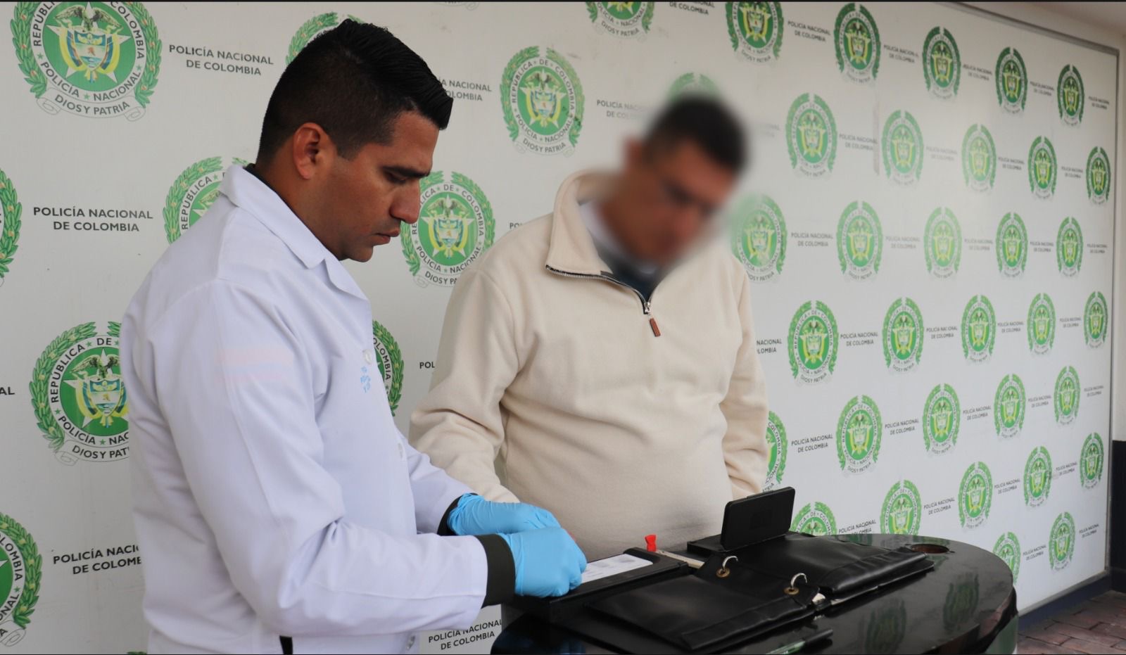 Cayó en Bogotá alias “El Ilusionista”, falso taxista que habría robado más de $500 millones