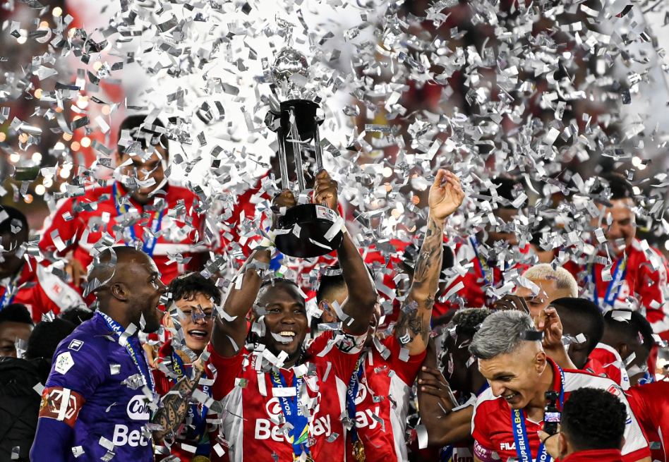 El rugido del león abrió el año: pentacampeón y con hambre de más