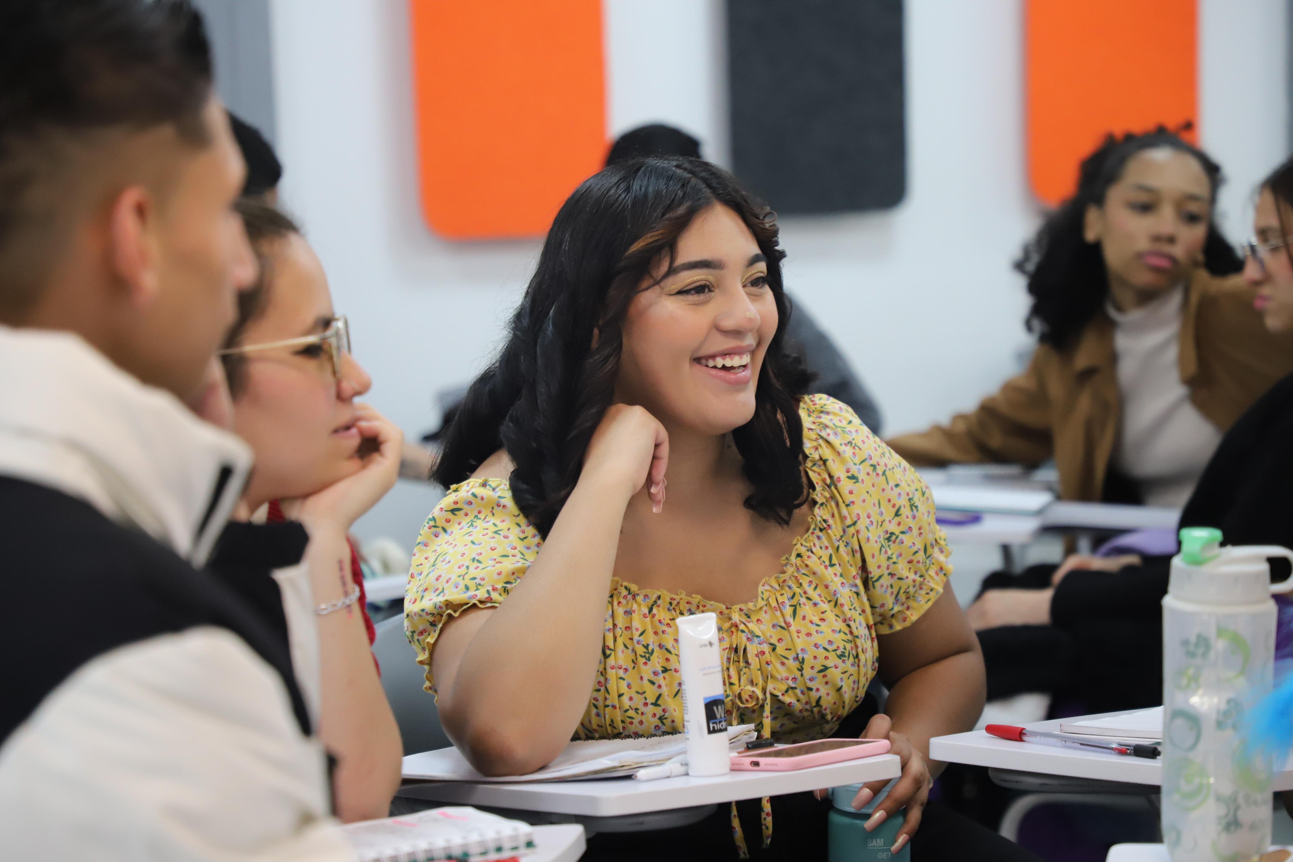 Fundación en Bogotá abre inscripciones para oportunidades académicas y laborales