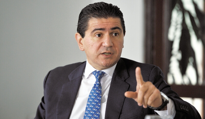 “Esta epidemia va a exigir una gerencia día a día”