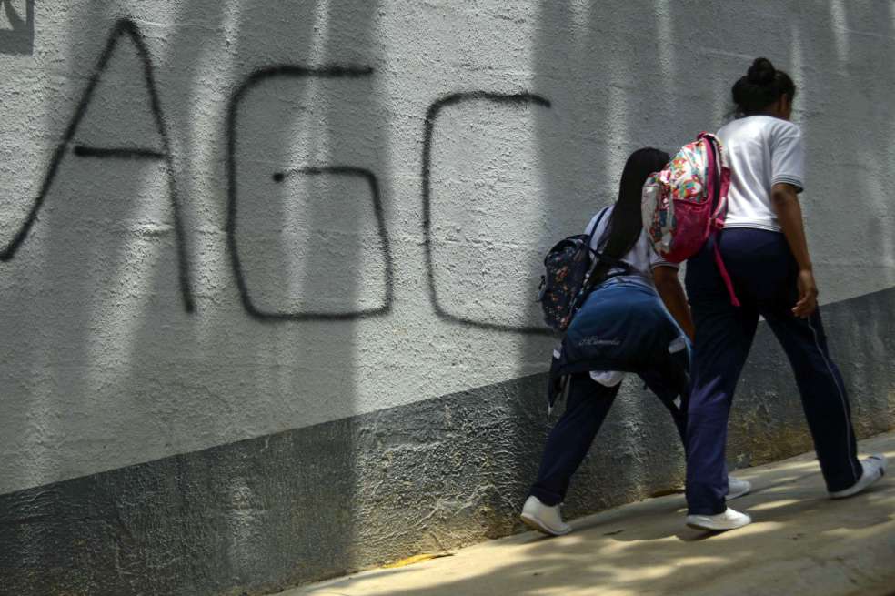 La “coja” unidad de la Fiscalía para el desmonte del paramilitarismo