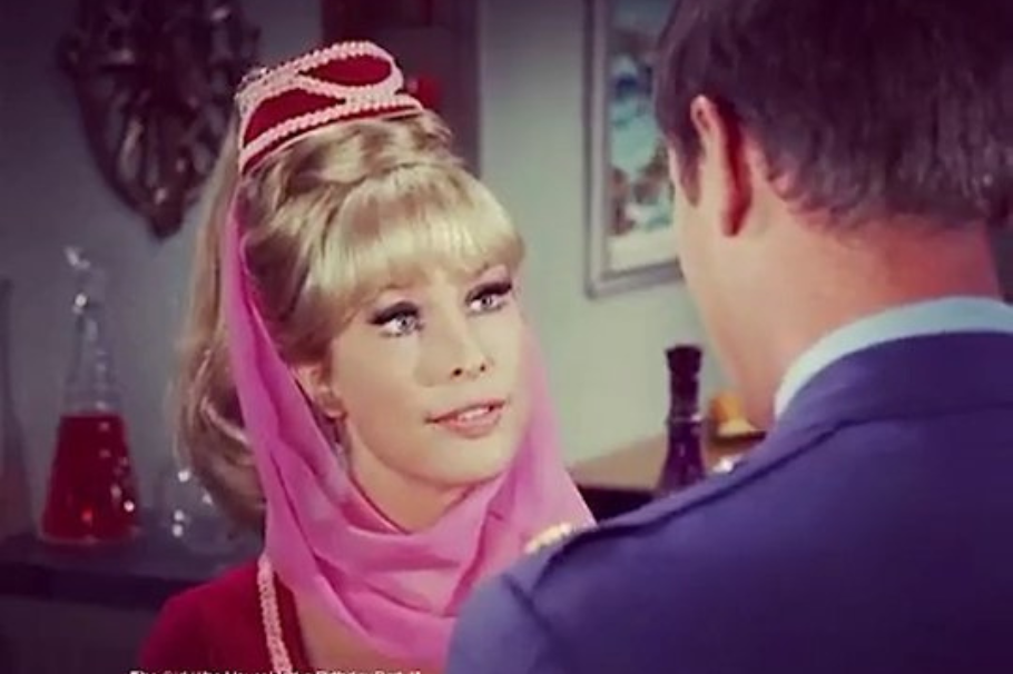 Video: así luce a los 93 años Barbara Eden, protagonista de ‘Mi bella genio’