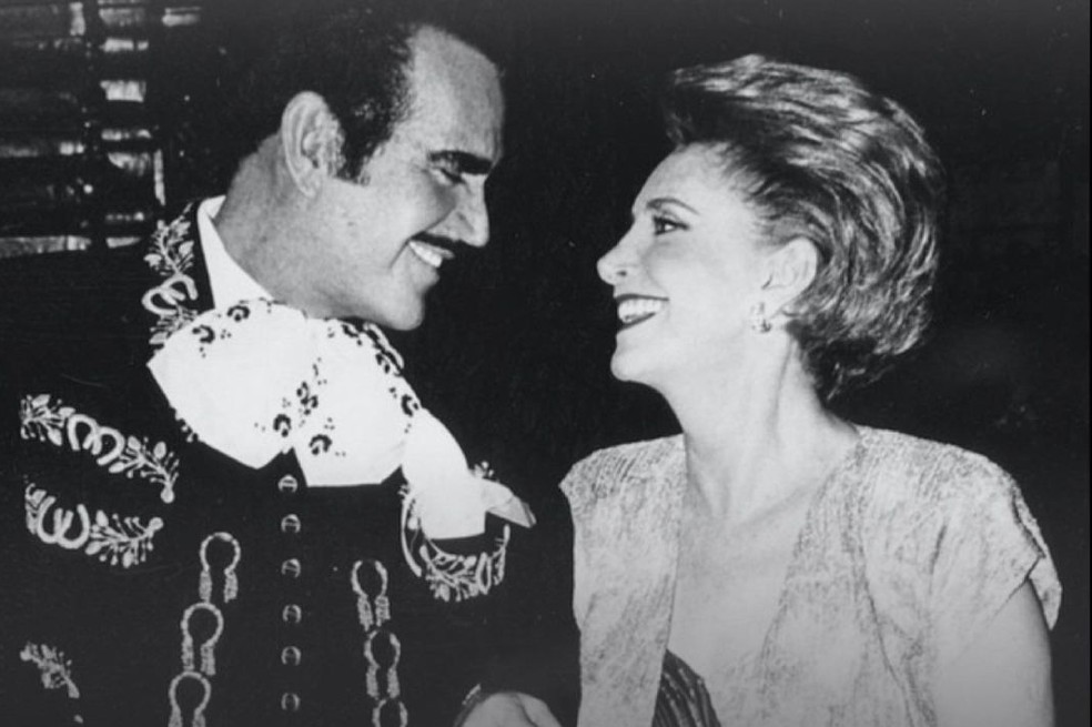 Hasta que la muerte los separó: Vicente Fernández y María del Refugio Abarca