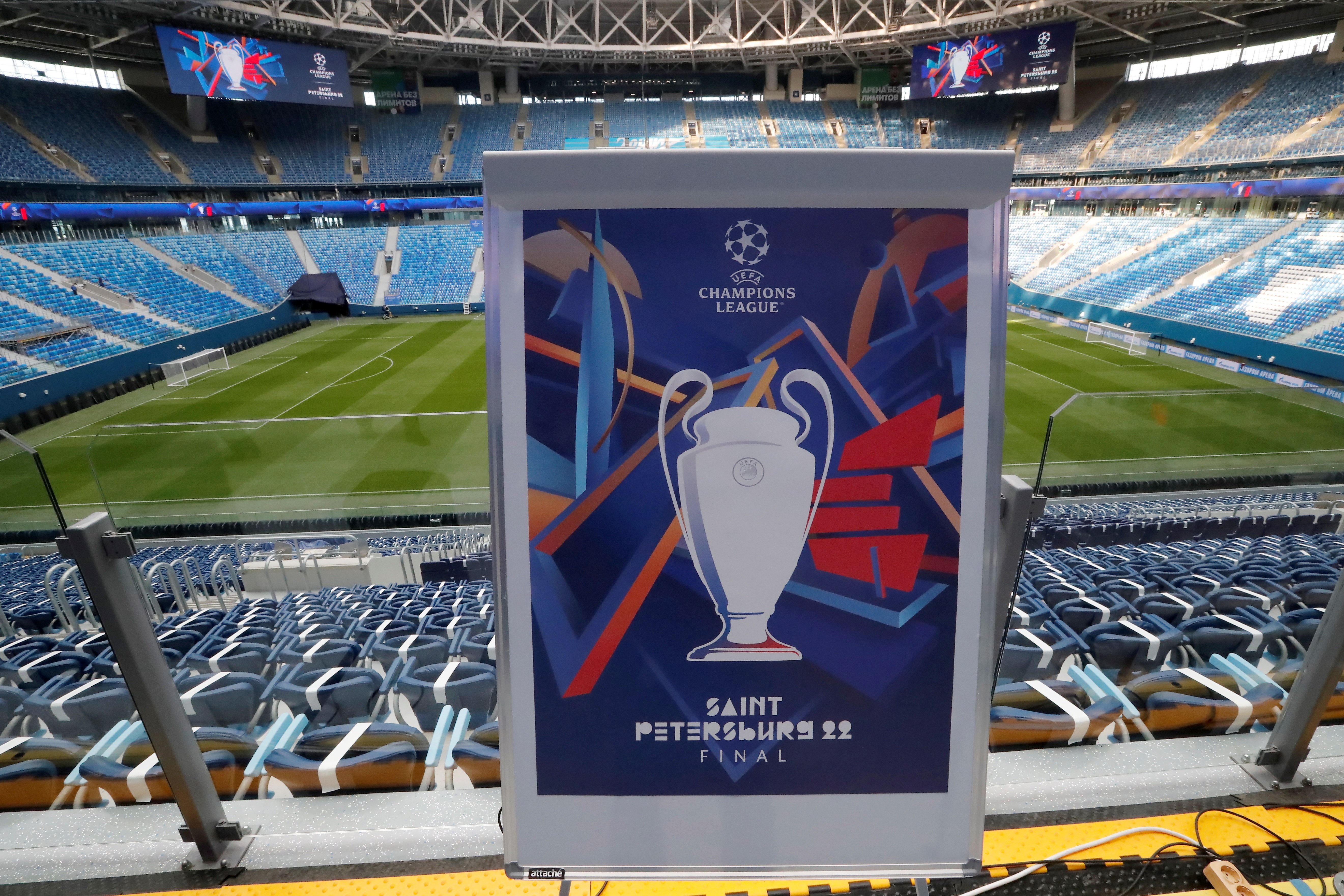 St. Petersburg (Russian Federation).- (FILE) - The official 2022 UEFA Champions League Final banner on display at the Krestovsky Stadium in St. Petersburg, Russia, 22 September 2021 (re-issued on 22 February 2022). European football's governing body UEFA is assessing to move the 2022 UEFA Champions League final from St. Petersburg due to the ongoing Ukraine crisis. (Liga de Campeones, Rusia, Ucrania, San Petersburgo) EFE/EPA/ANATOLY MALTSEV *** Local Caption *** 57187548