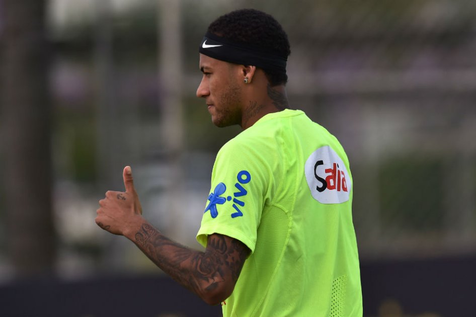 Neymar se entrena con Brasil antes del clásico ante Argentina