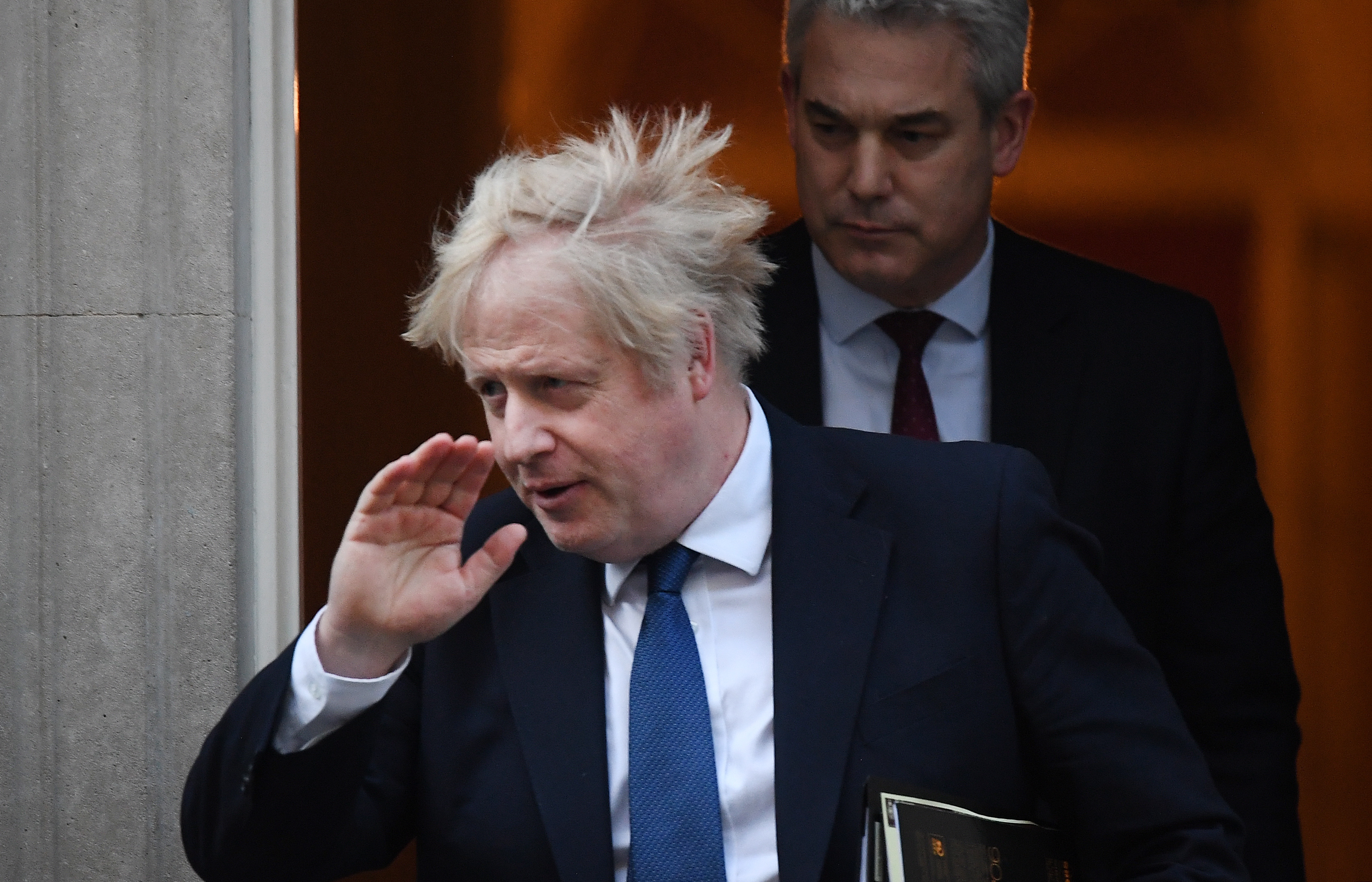Cómo la invasión en Ucrania le ayudó a Boris Johnson a mejorar su imagen