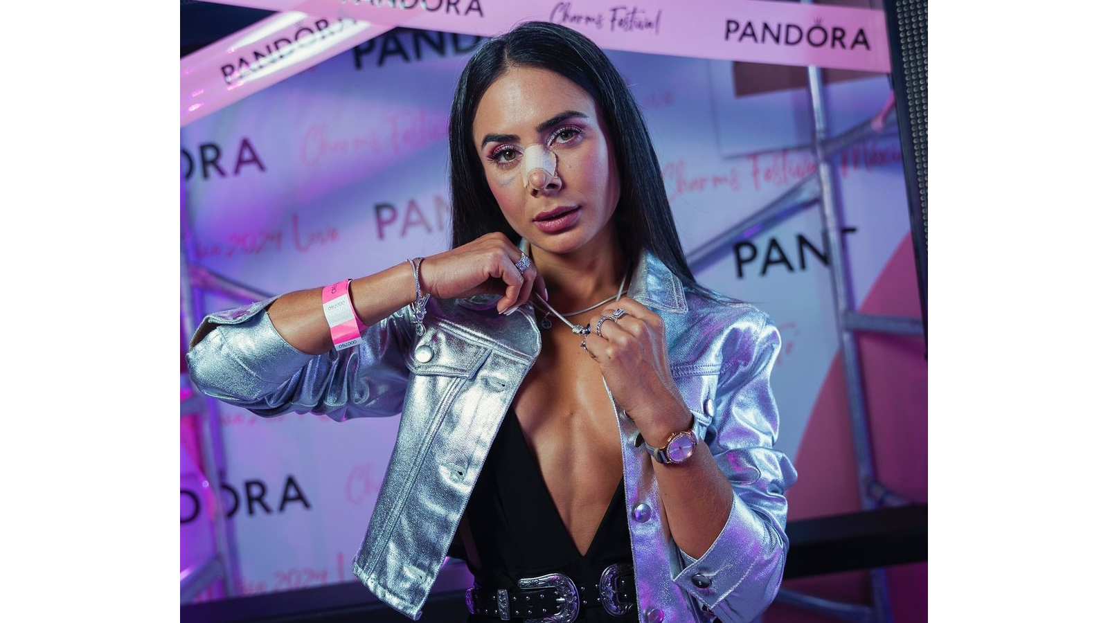 Johanna Fadul se pronuncia tras críticas por lesiones en su rostro