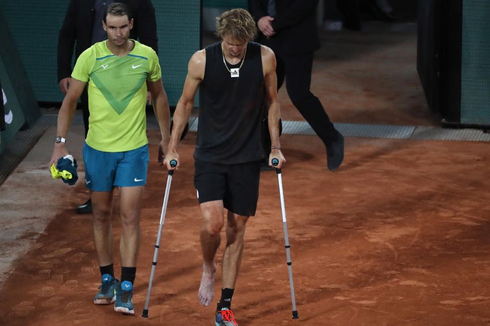 Zverev fue operado tras lesión de ligamentos e inició su recuperación