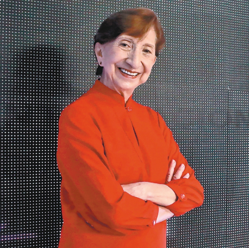 Gloria Castro, directora del Festival Internacional de Ballet de Cali, dice que es necesario fomentar el interés y el conocimiento del ballet como alternativa de desarrollo artístico en niños, adolescentes y jóvenes.