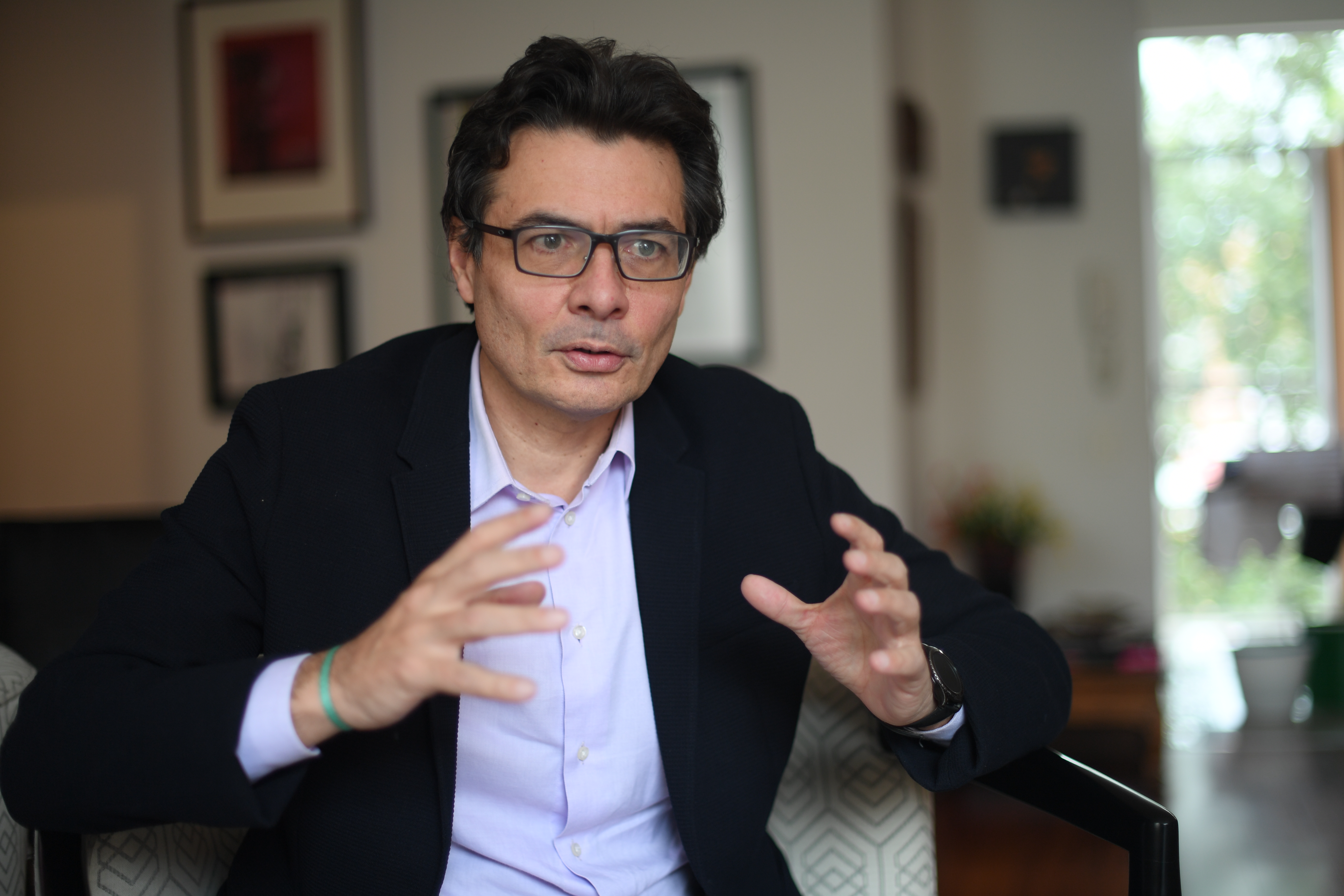 Rector de Los Andes rechaza mensajes clasistas de algunos de sus estudiantes